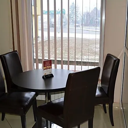 Braca Lazic 3* Bijeljina