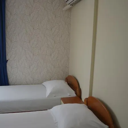 Braca Lazic Motell 3*