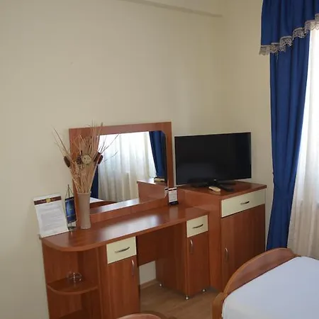 모텔 Braca Lazic 3*